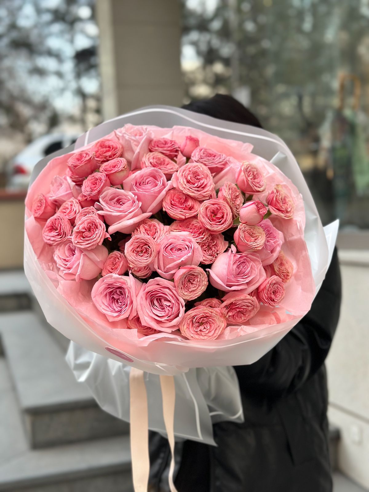 Букет "Ласковый миг" из розовых роз