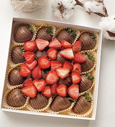 Клубничный бокс "Любовь"